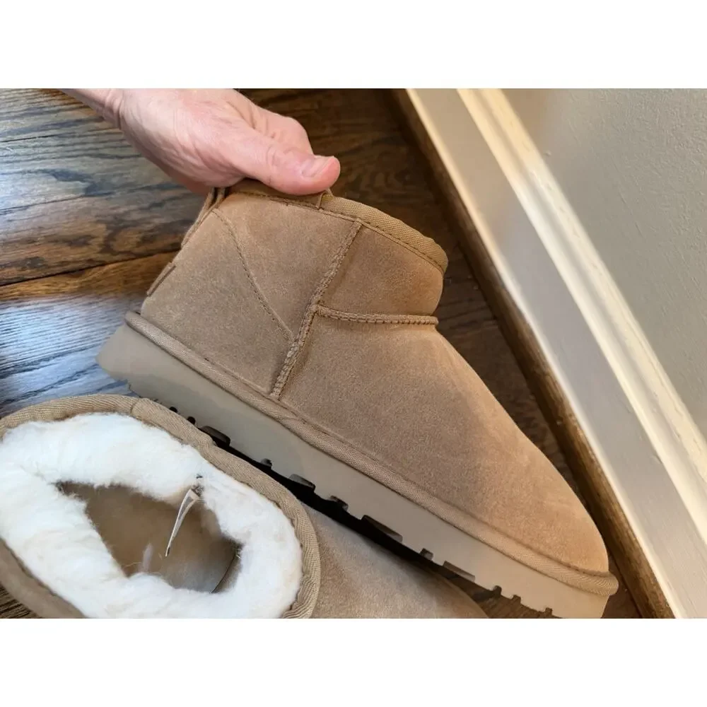 Ugg Austrialia Ultra Mini Chestnut Women's Sz 8 NEW